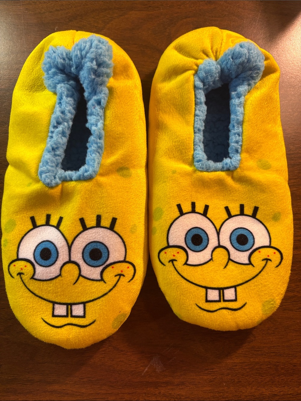 SpongeBob Slippers with Blue Lining